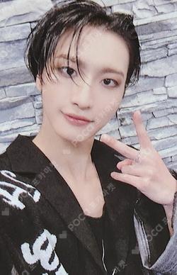 ATEEZ SEONGHWA photocard image