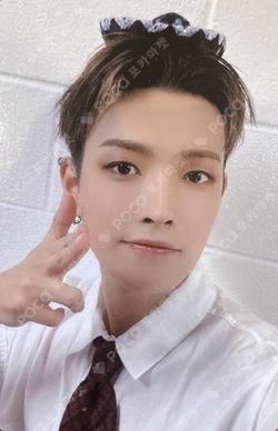 ATEEZ HONGJOONG photocard image