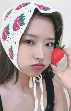 TTYL MAKESTAR Olivia Hye photocard image