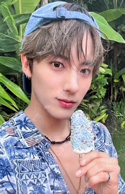 PHANTASY Pt.1 Christmas In August APPLEMUSIC