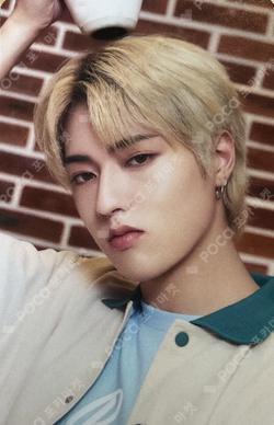 BEST FRIEND FOREVER POP-UP TRADING PHOTO CARD SET_FOREVER