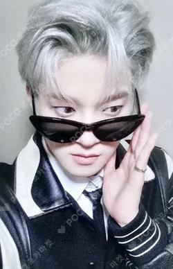 HOUSE OF TRICKY : WATCH OUT MUSICART JUNMIN photocard image