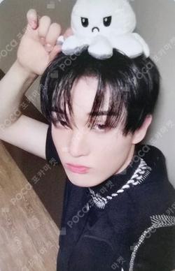 HOUSE OF TRICKY : WATCH OUT WITHMUU SUMIN photocard image