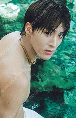 PHANTASY Pt.1 Christmas In August Platform Ver. Present Ver.