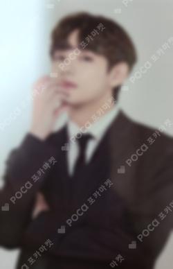 BTS PERMISSION TO DANCE ON STAGE MINI PHOTO CARD V photocard image