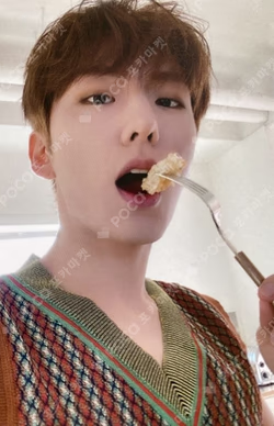 VOYAGER Naver Shopping Live