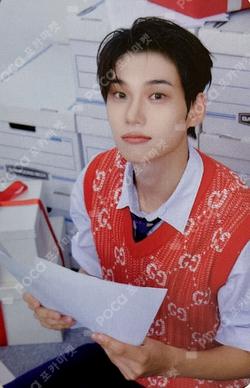 EVNNE 1ST ANNIVERSARY EVNNEing iDEA : HOW TO MAKE EVNNE DAY POP-UP STORE RANDOM TRADING CARD PARKHANBIN photocard image