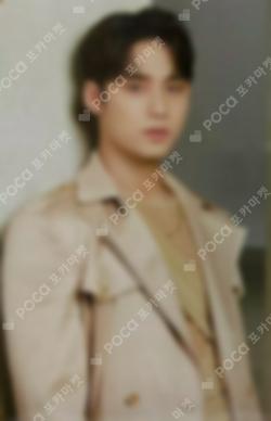 SEVENTEEN RIGHT HERE WORLD TOUR Trading Card Set