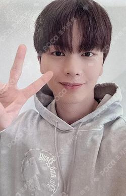 EXHIBITION : Look Closely M2U YOOK SUNGJAE photocard image