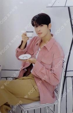 2023 SEASON’S GREETINGS TRADING CARD