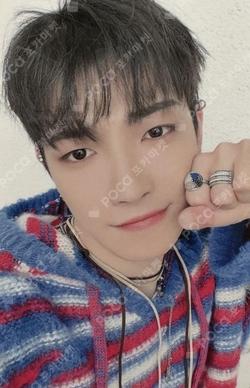 ATEEZ HONGJOONG photocard image