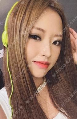 TTYL cokodive Olivia Hye photocard image