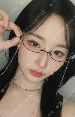 Fe3O4: STICK OUT APPLEMUSIC HAEWON photocard image
