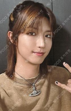 closed ♭eta: v6.4 DIARY CONTENTS JunHan photocard image