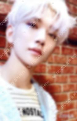 Seventeen JOSHUA photocard image