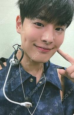 Chaos 1TAKES BYUNGCHAN photocard image