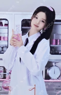 NMIXX 2ND FAN CONCERT NMIXX CHANGE UP : MIXX LAB TRADING CARD