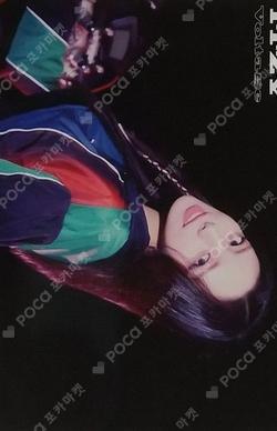 Voltage RANDOM TRADING CARD YUNA photocard image