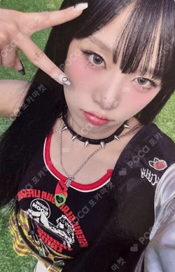 네모네모 APPLEMUSIC LUCKY DRAW YENA photocard image