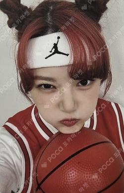 Rewrite 1st music YERIN photocard image