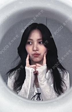 GOLD POP-UP STORE OFFICIAL LIGHT RING VER 2 RYUJIN photocard image