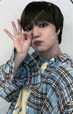 빛 : BIT Part.1 KPOP MERCH