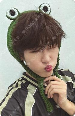 빛 : BIT Part.2 KPOP MERCH