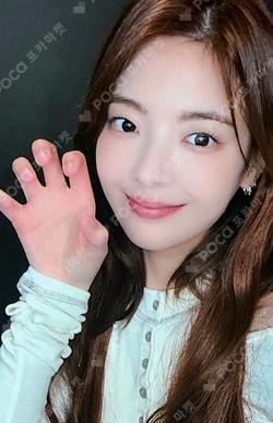 GOLD MUSICPLANT LIA photocard image