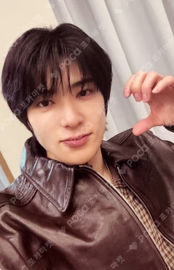 J KPOP MERCH/SHOPEE LUCKY DRAW