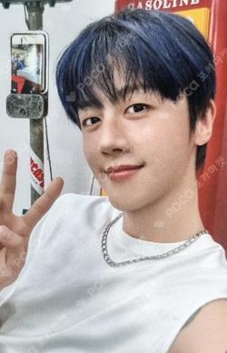 FANTASY JUMP UP LUCKY DRAW YOUNGBIN photocard image