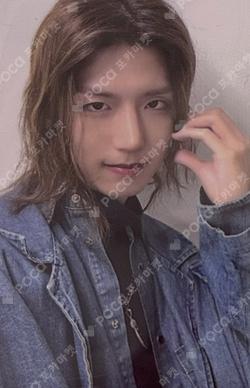 LIVE and FALL WHOSFAN LUCKY DRAW JunHan photocard image