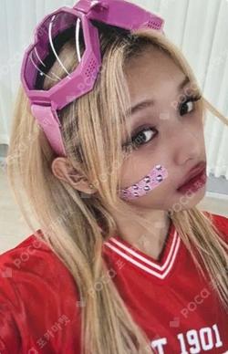 CURIOUS JUMP UP GEHLEE photocard image