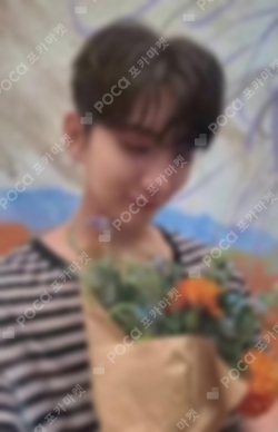 Pocamarket, Seventeen JOSHUA Attacca YIZHIYU K-pop Photocard