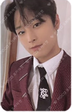 THE BOYZ FAN-CON THE FILM FESTIVAL PHOTOCARD HOLDER SET RED