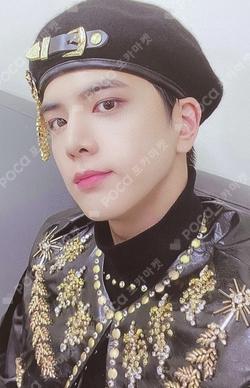 THE BOYZ SPECIAL EDITION MULTI CASE & PHOTOCARD SET