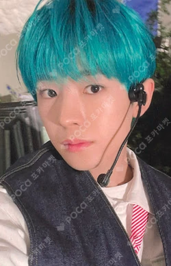 NCT YUSHI photocard image