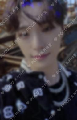 Face the Sun UNIVERSAL LUCKY DRAW DINO photocard image