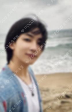 SPILL THE FEELS Walmart Exclusive JEONGHAN photocard image