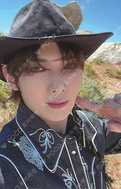 GOLDEN HOUR : Part.1 POP-UP EXHIBITION & STORE TABLET MULTI POUCH YEOSANG photocard image