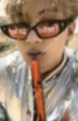 Face the Sun YIZHIYU JUN photocard image