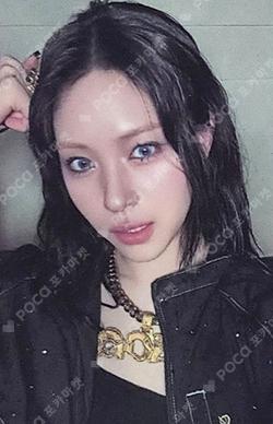 ITZY RYUJIN photocard image