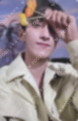 SECTOR 17 Target Exclusive DK photocard image