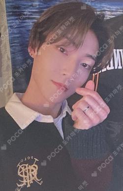 THE BOYZ POP-UP STORE THE AZIT NECKLACE & PHOTOCARD