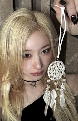 GOLD SPECIAL EDITION Imaginary Friend Ver. CHAERYEONG photocard image