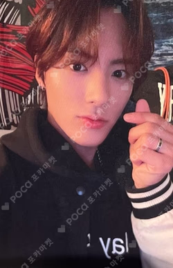 THE BOYZ POP-UP STORE THE AZIT NECKLACE & PHOTOCARD