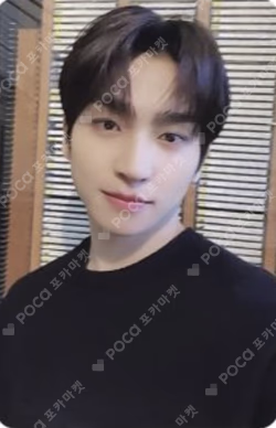THE BOYZ POP-UP STORE THE AZIT TRADING CARD
