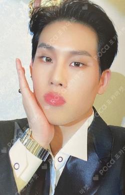 One Of A Kind KIT Ver. JOOHONEY photocard image