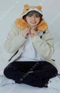 TWOTUCKGOM X MONSTA X KIHYUN photocard image