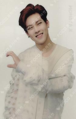 WE ARE HERE JOOHONEY photocard image