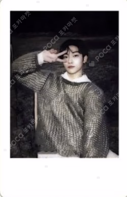 2022 THE BOYZ FAN CON：THE B-ROAD HALF ZIP-UP SWEATSHIRT